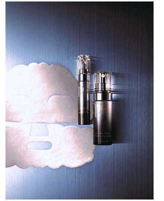Cle De Peau Beaute Eye Concentrated Brightening Eye Serum 